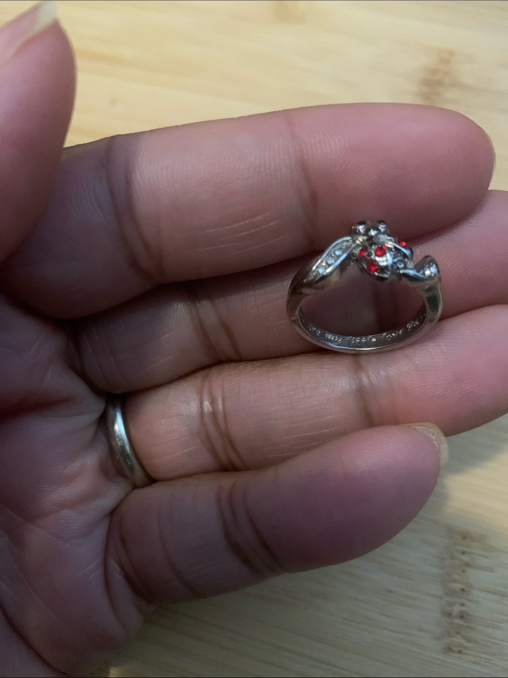 Ladybug🐞💍 Ring - Picture 2 of 5